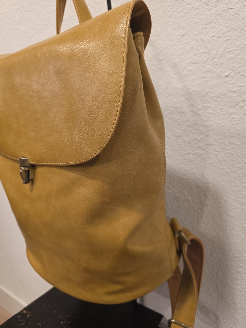 Joy Susan Colette Backpack - Picture 2 of 13